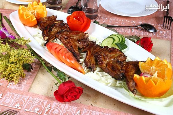 انواع تزیین غذا عکس تزیین غذا سفره ایرانی مدل تزیین غذا