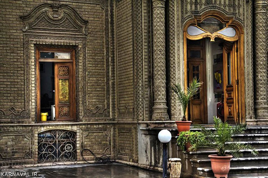 موزه آبگینه و سفالینه تهران | عمارتی از دوران قاجار