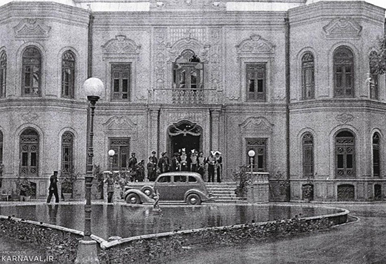 موزه آبگینه و سفالینه تهران | عمارتی از دوران قاجار