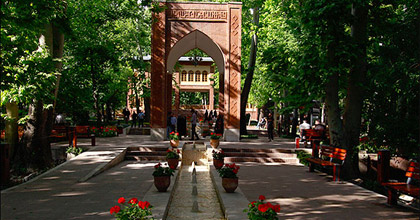 جاهای دیدنی تهران,بهترین جاهای دیدنی تهران,بوستان باغ ایرانی