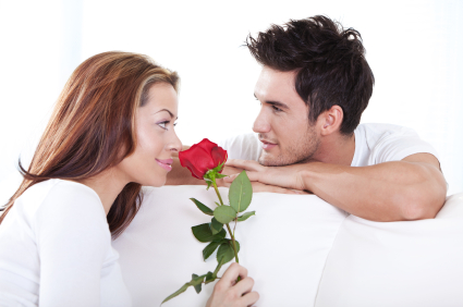 ۱۲ راه برای حفظ روابط گرم و صمیمانه همسران