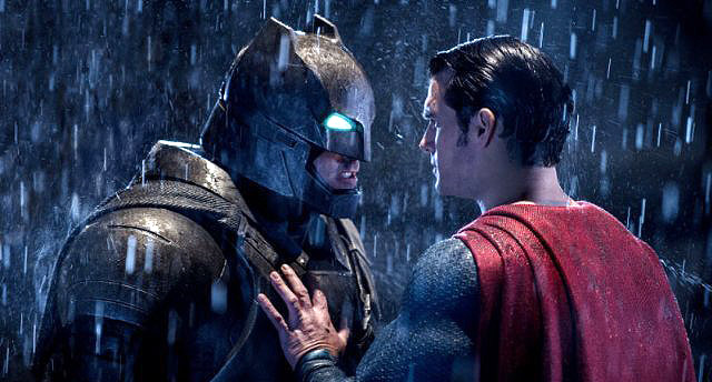 نقد و بررسی فیلم بتمن علیه سوپرمن : طلوع عدالت ( Batman v Superman: Dawn of Justice )