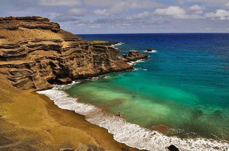 ساحل سبز رنگ در هاوایی (+ عکس)