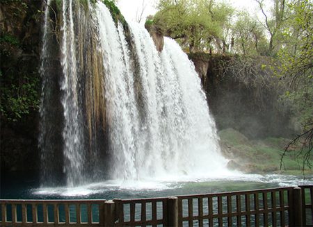 آبشار دودن،؛ یکی از دیدنی های شهر آنتالیا