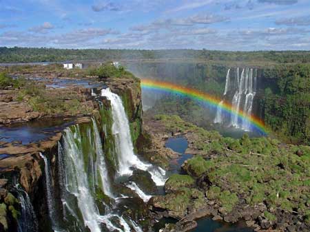 آبشارهای ایگواسو از زیباترین آبشارهای جهان (+تصاویر)